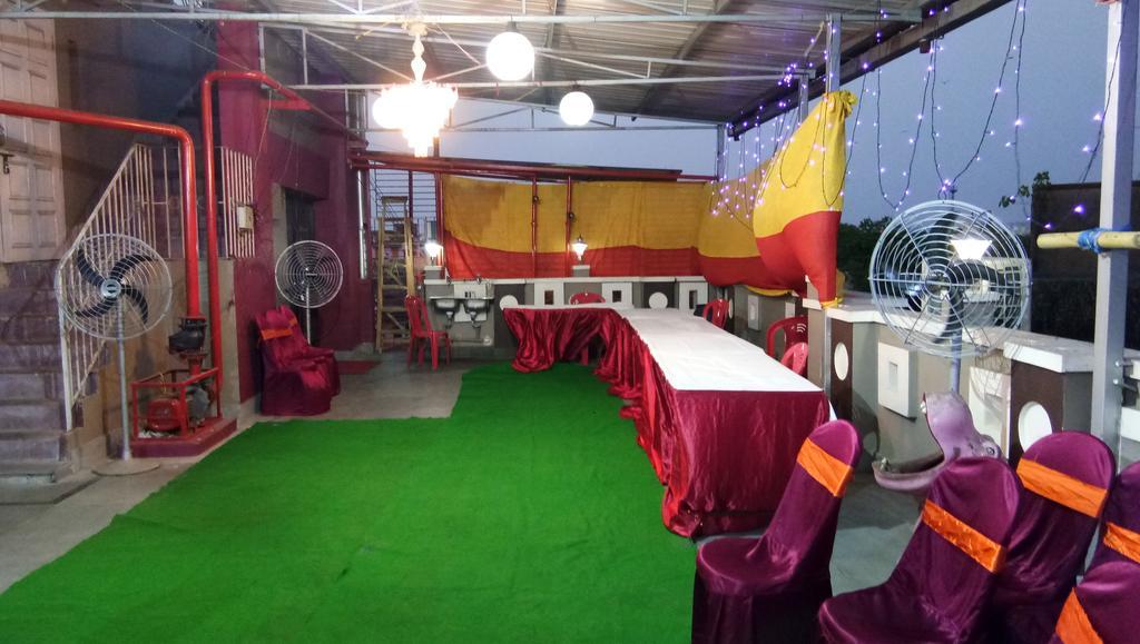 Ghosh Villa Guest House كولكاتا المظهر الخارجي الصورة